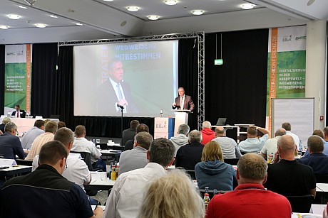 Vollständige Nachricht