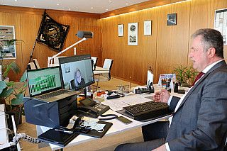 GDL-Bundesvorsitzender Claus Weselsky im Online-Interview: Wir organisieren alle Eisenbahner. --- Foto:  Stefan Mousiol